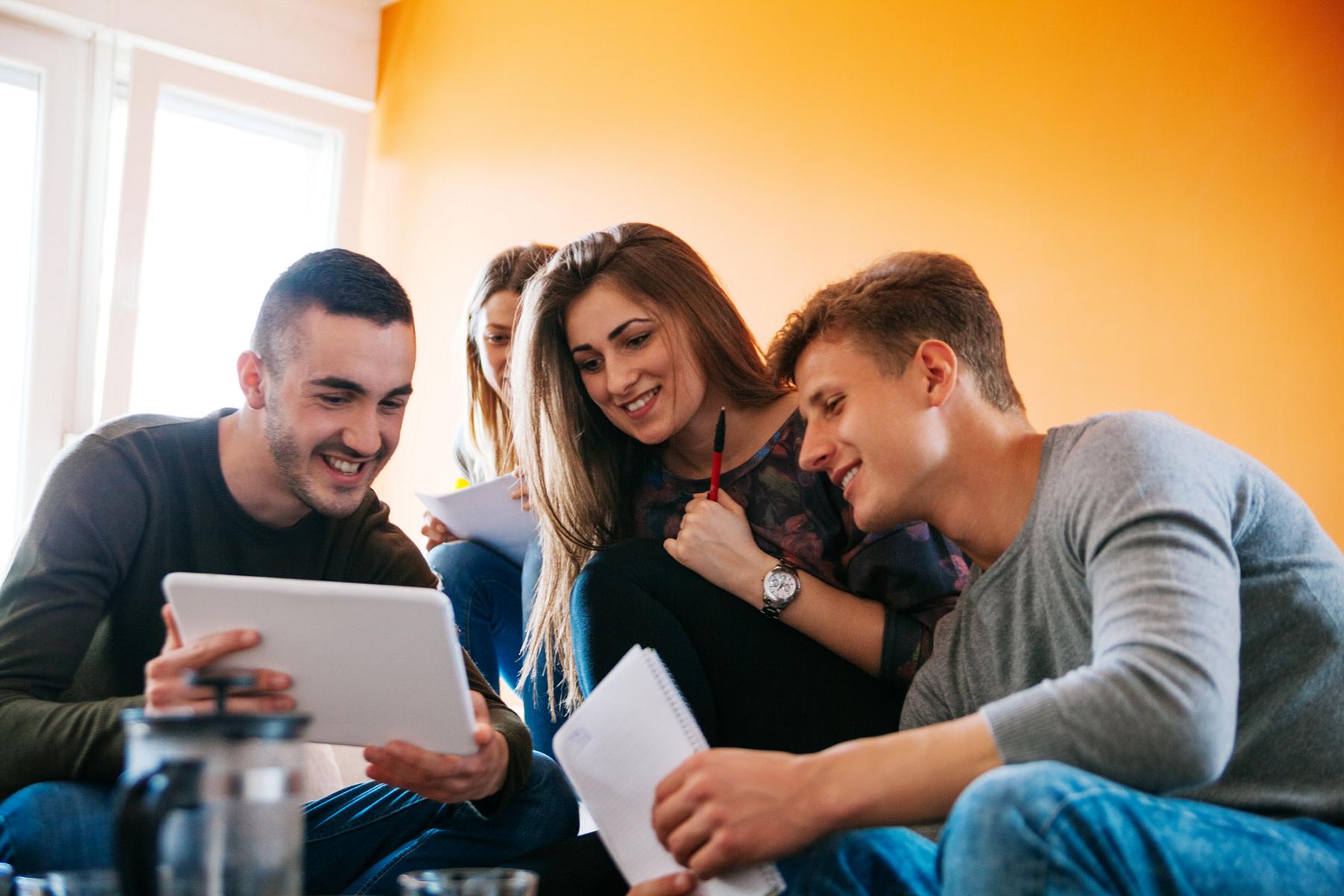 Englisch besser sprechen und verstehen. Englisch Training für Lehrlinge